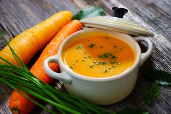 Mashed potato and carrot soup in the menu of a sparing diet for gastritis